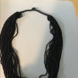 NWOT Beautiful Black Beaded Necklace (C395)